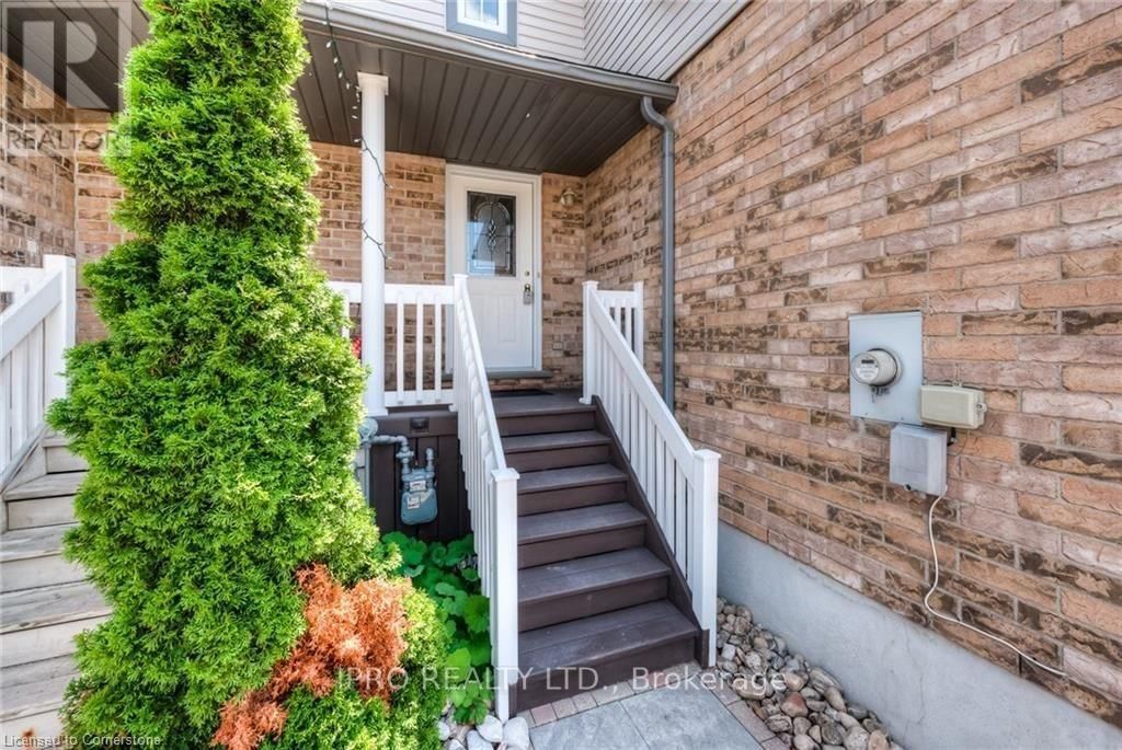 298 ACTIVA Avenue Image 2