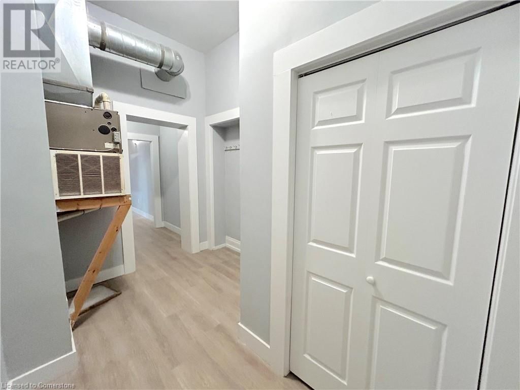 49 VICTORIA Avenue S Unit# C Image 3