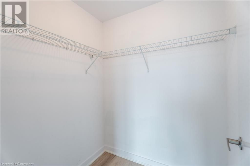 2486 OLD BRONTE Road Unit# 723 Image 22