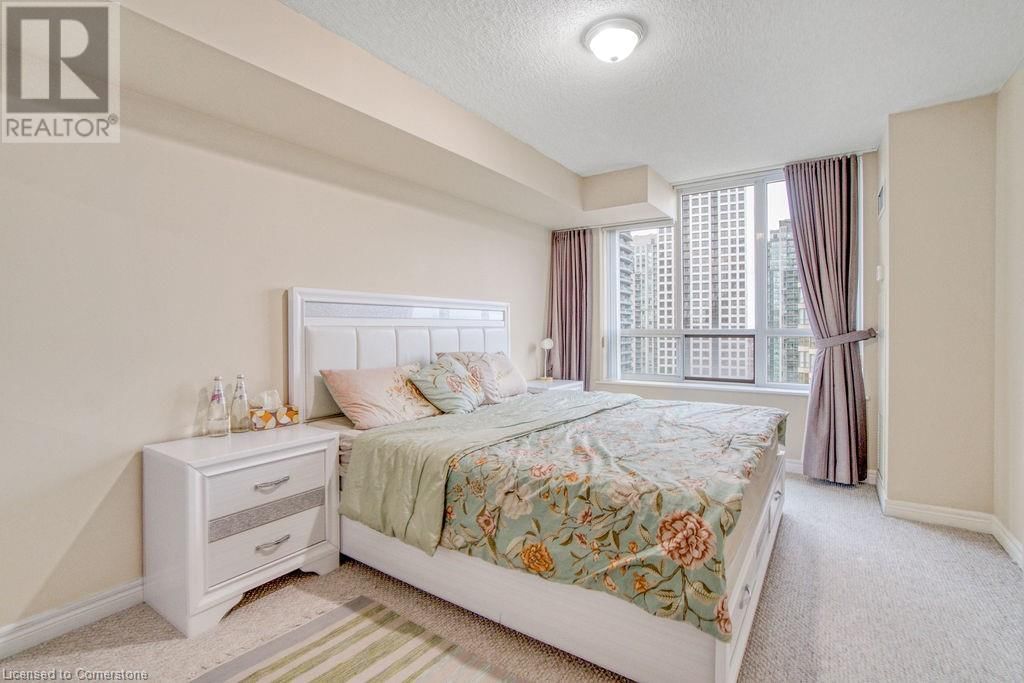 156 ENFIELD Place Unit# 2107 Image 13