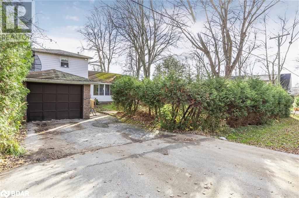 769 WOODLAND DRIVE Image 12