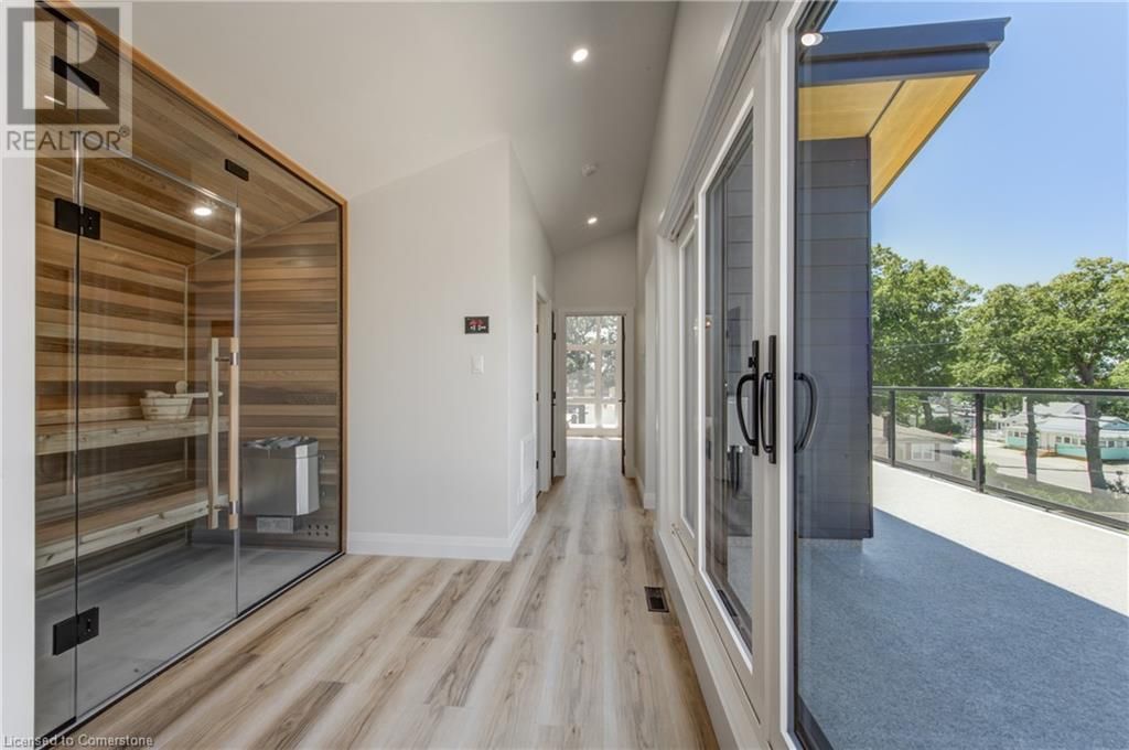 57 CENTRE ST Image 32
