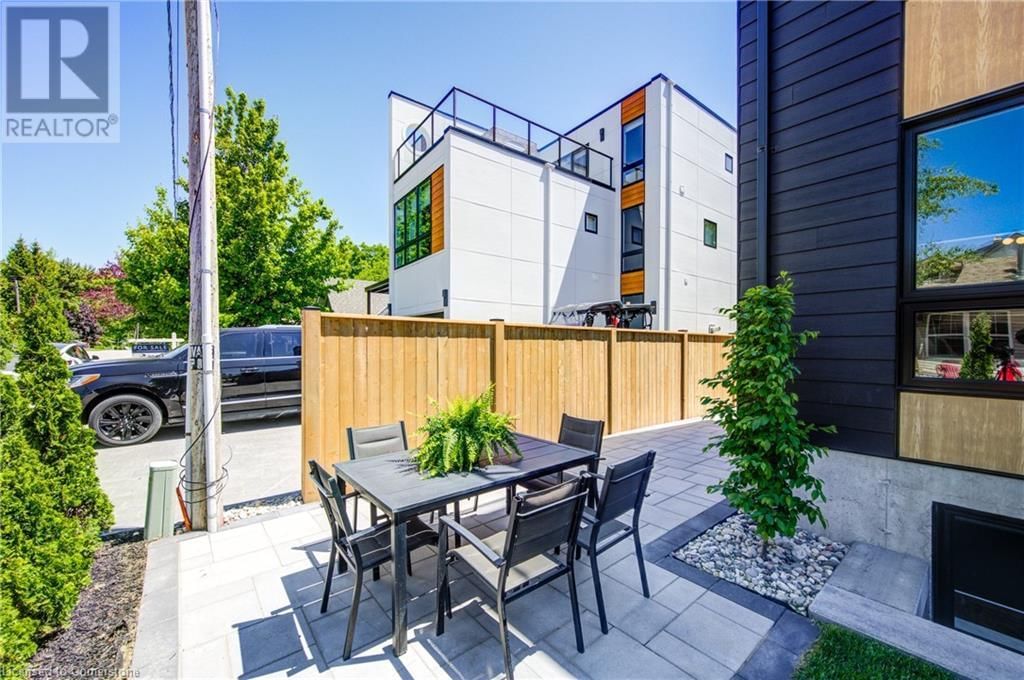 57 CENTRE ST Image 42