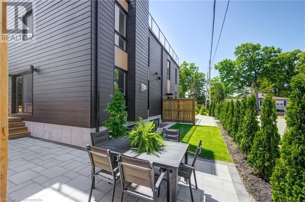 57 CENTRE ST Image 43