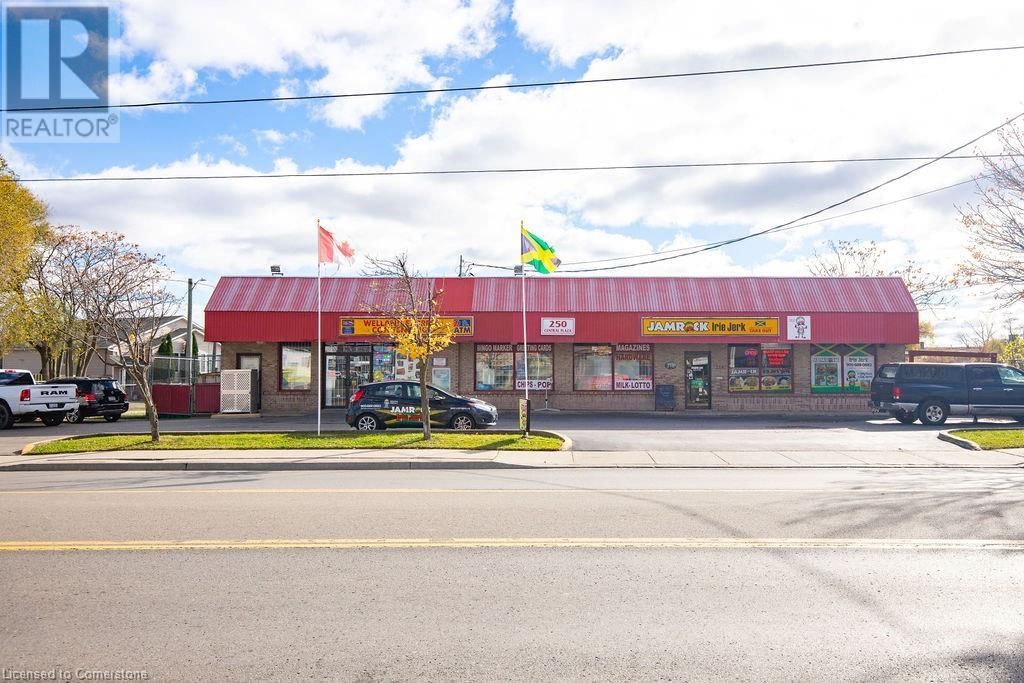 250 WELLAND Avenue Image 14