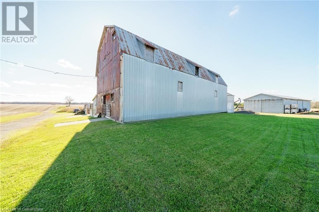 9230 SOUTH CHIPPAWA ROAD Image 39