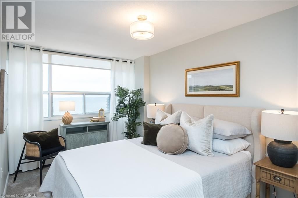 2263 MARINE Drive Unit# 1607 Image 17