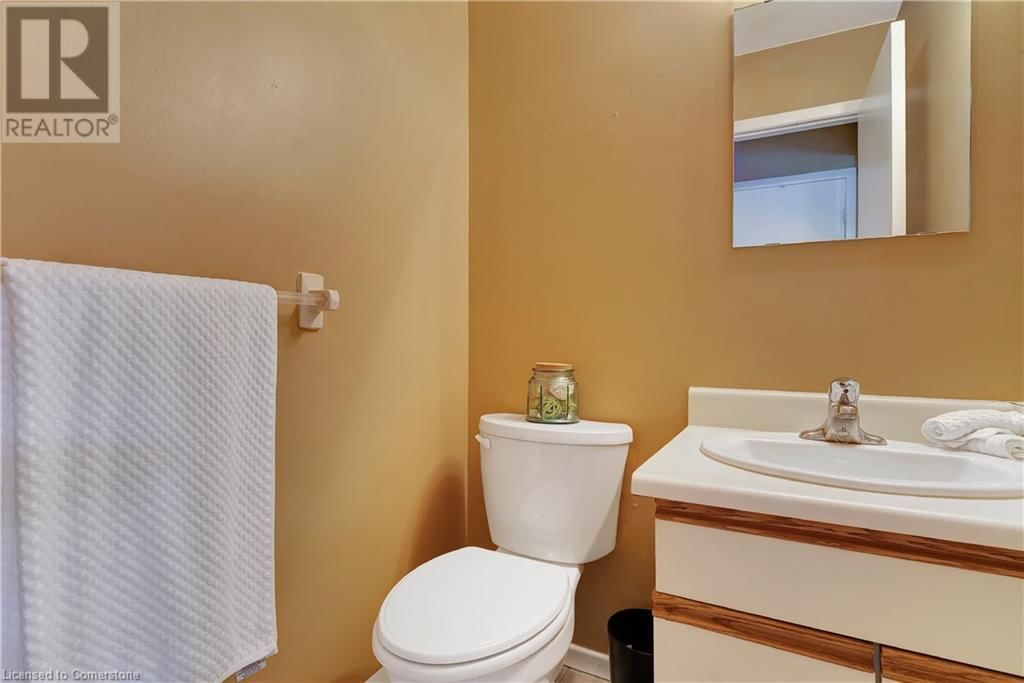 476 KINGSCOURT Drive Unit# 23 Image 17