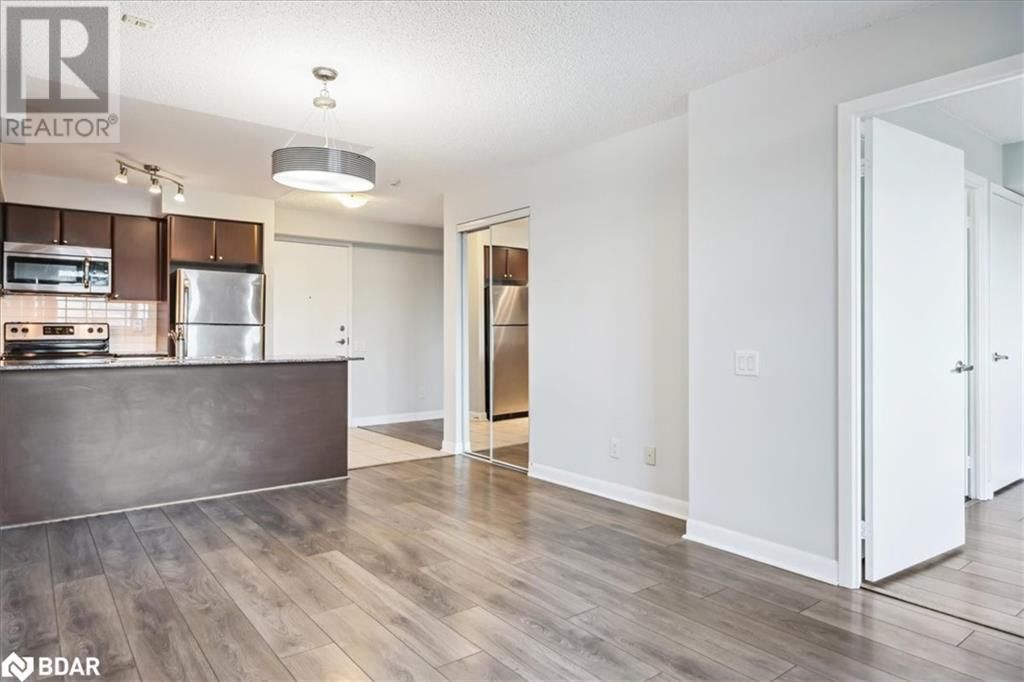 405 - 525 WILSON AVENUE Image 14