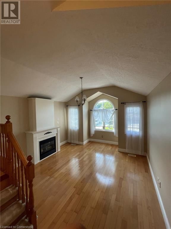 126 PEACH BLOSSOM Crescent Image 7