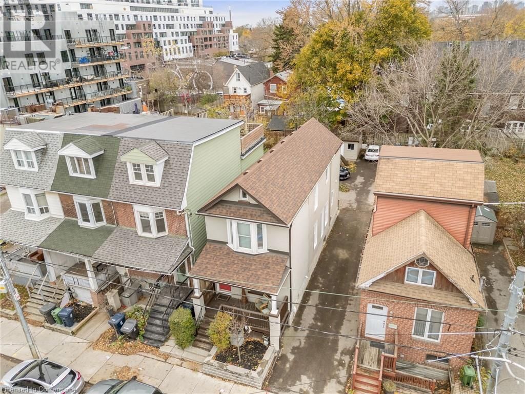 16 COXWELL Avenue Image 35