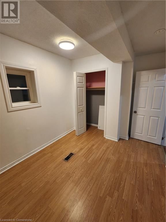 535 ROXBOROUGH Avenue Unit# Gr Floor Image 4