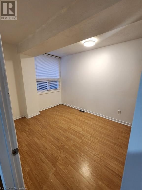 535 ROXBOROUGH Avenue Unit# Gr Floor Image 5