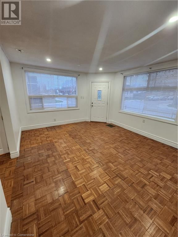 535 ROXBOROUGH Avenue Unit# Gr Floor Image 6