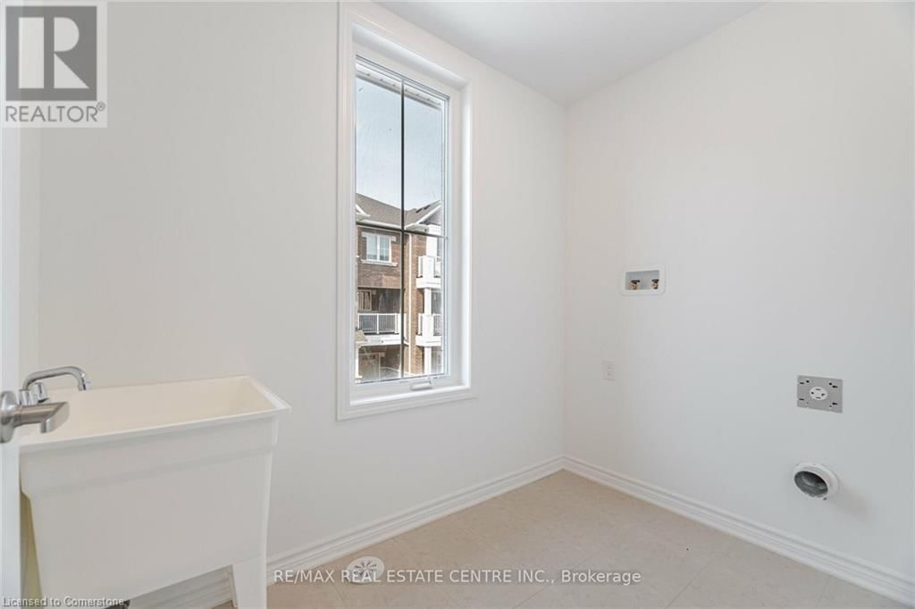 1317 LERICHE Way Unit# 75 Image 9