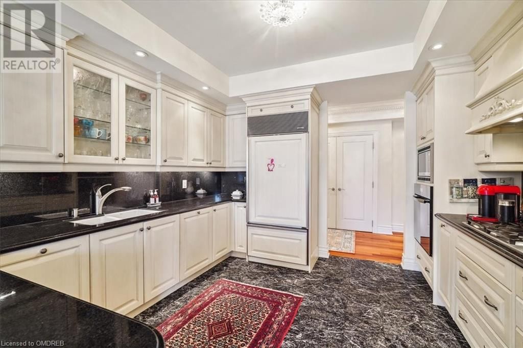 68 YORKVILLE Avenue Unit# 304 Image 18