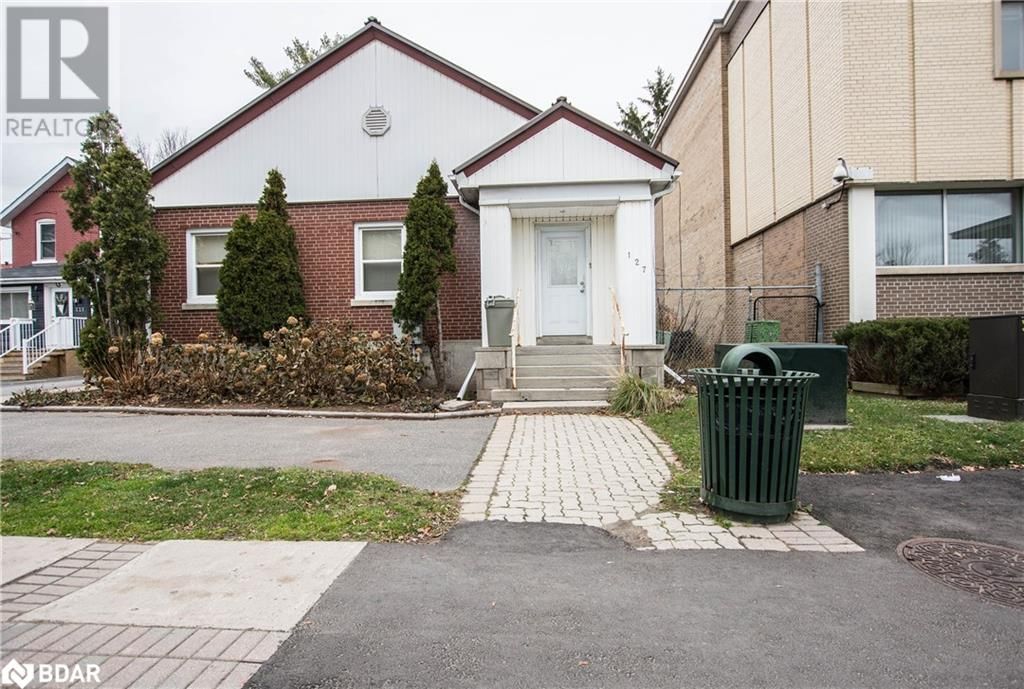 127 MANITOBA Street Image 3