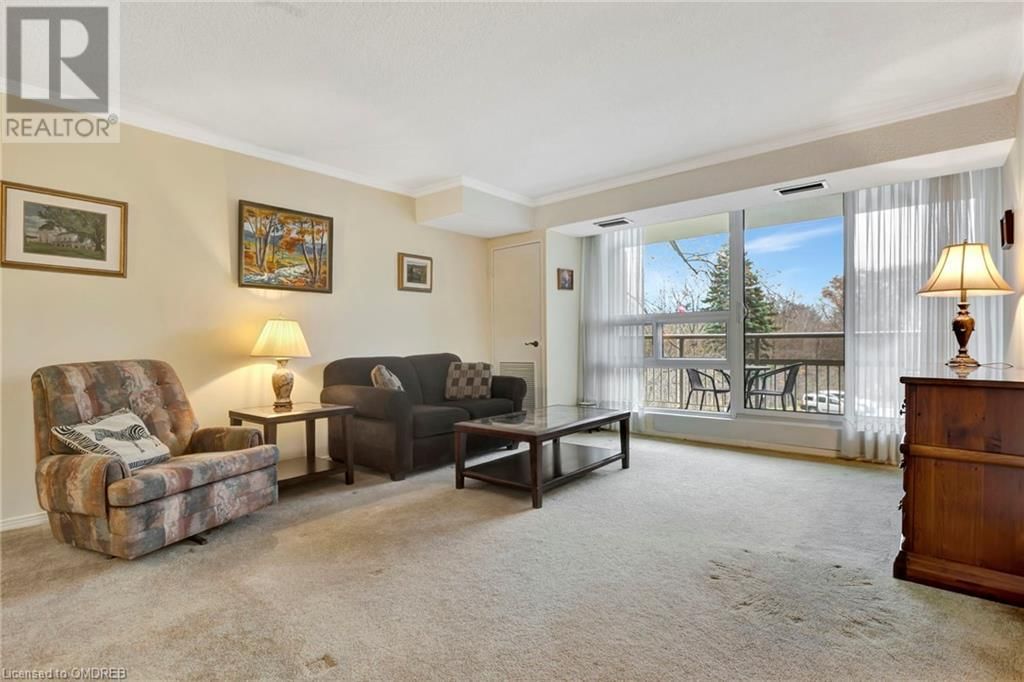 1359 WHITE OAKS Boulevard Unit# 202 Image 8