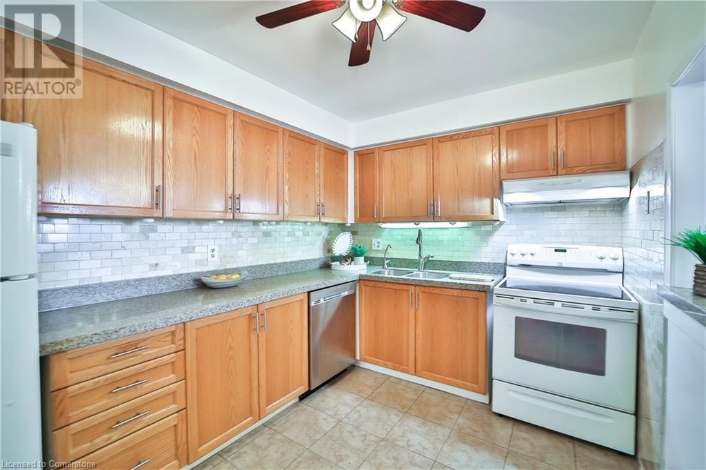 1270 MAPLE CROSSING Boulevard Unit# 705 Image 35