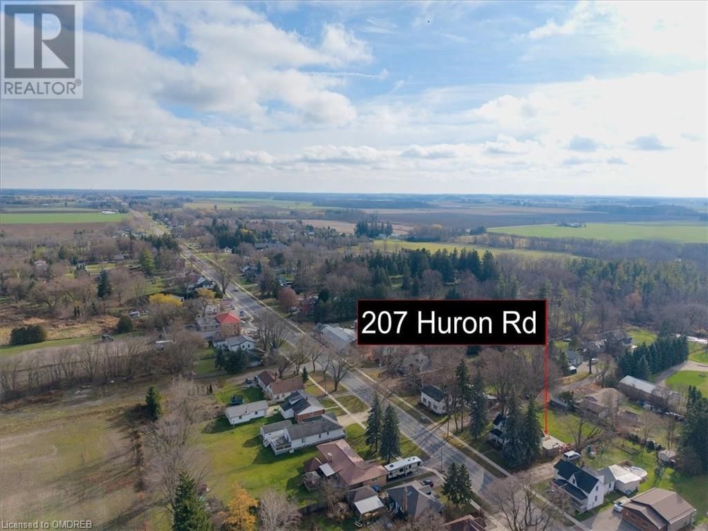 207 HURON RD Road Image 43