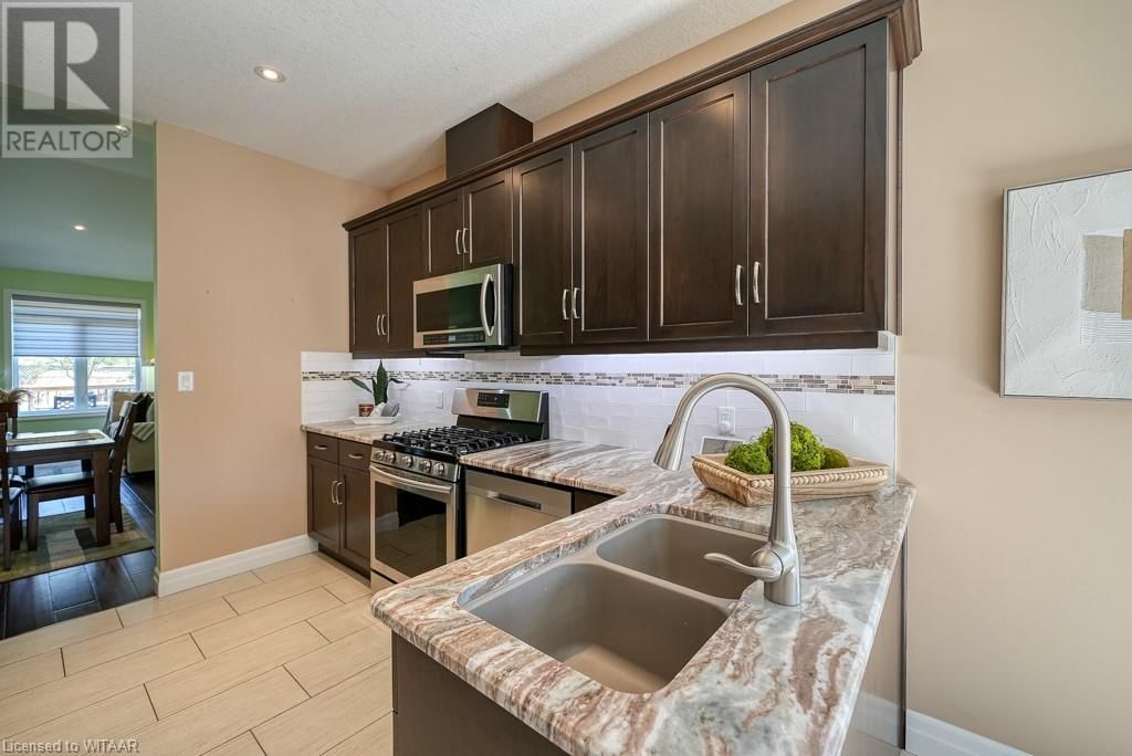 247 MUNNOCH BLVD. Unit# 24 Image 16