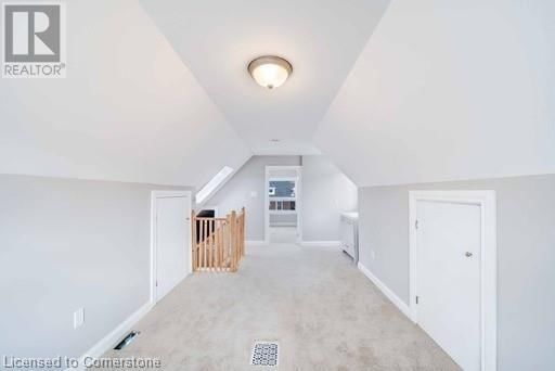 21 SUNSET AVENUE Image 32
