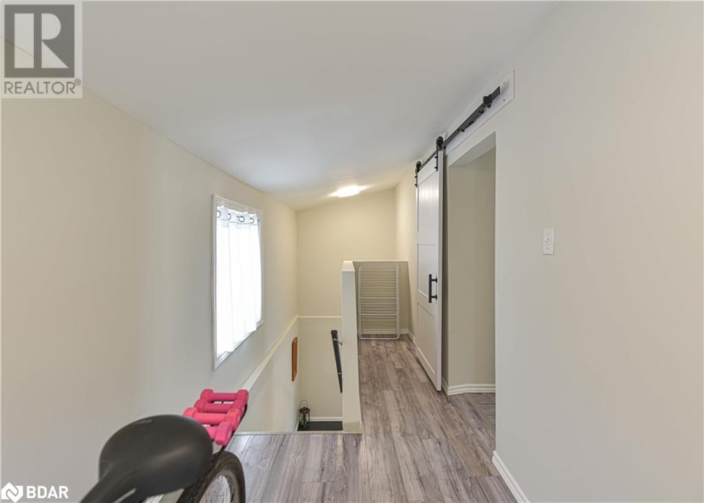 7187 BEACH DRIVE Image 12