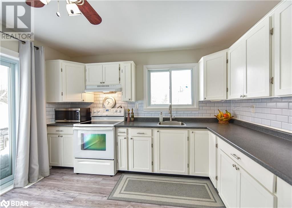 7187 BEACH DRIVE Image 17