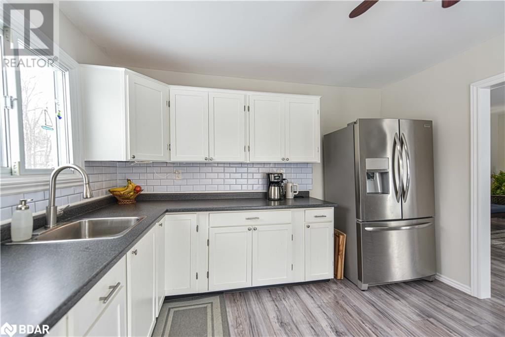 7187 BEACH DRIVE Image 18