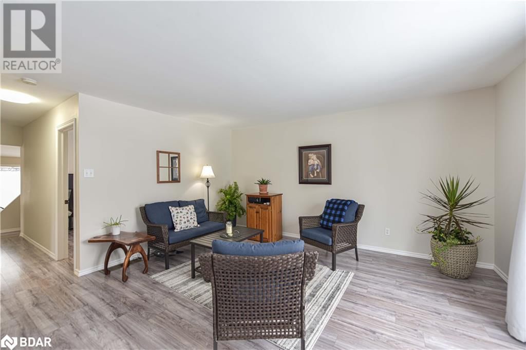 7187 BEACH DRIVE Image 21