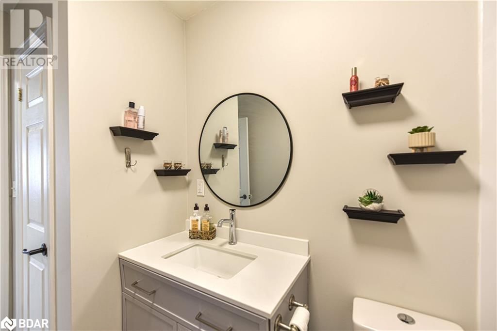 7187 BEACH DRIVE Image 26