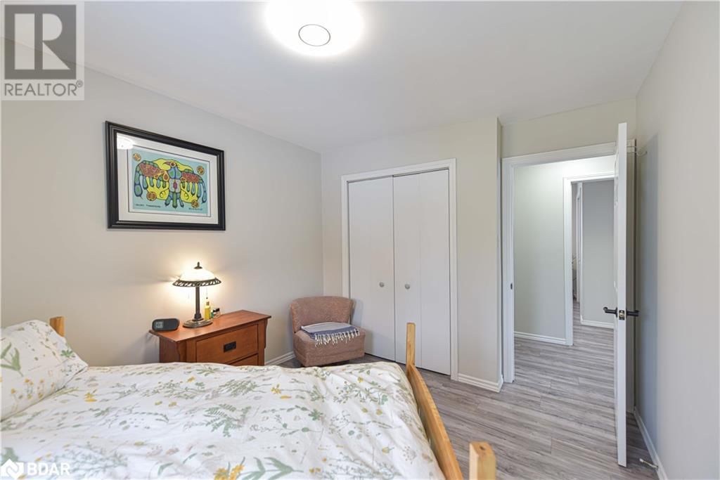 7187 BEACH DRIVE Image 28