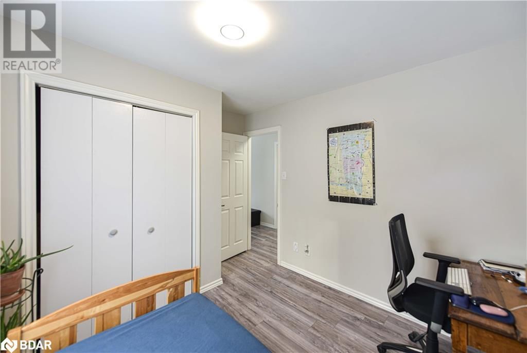 7187 BEACH DRIVE Image 33