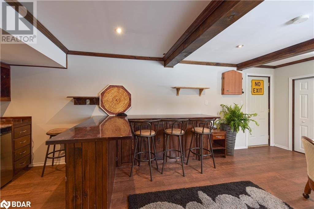 7187 BEACH DRIVE Image 38