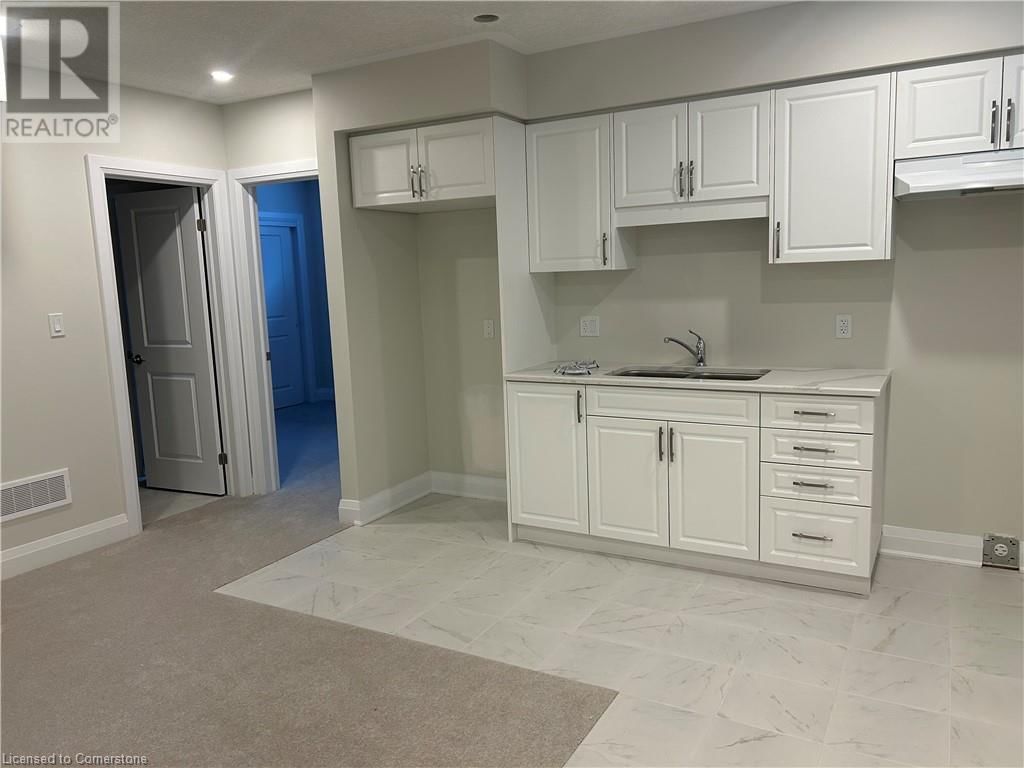 561 BALSAM POPLAR Street Unit# Basement Image 3