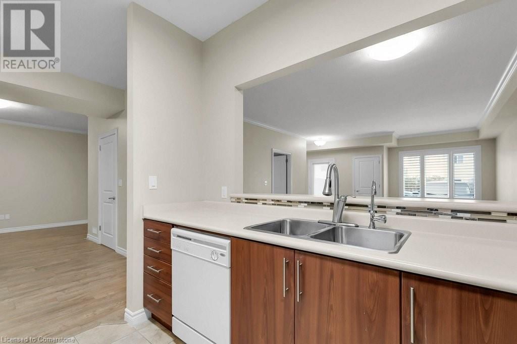 760 WOODHILL Drive Unit# 219 Image 6