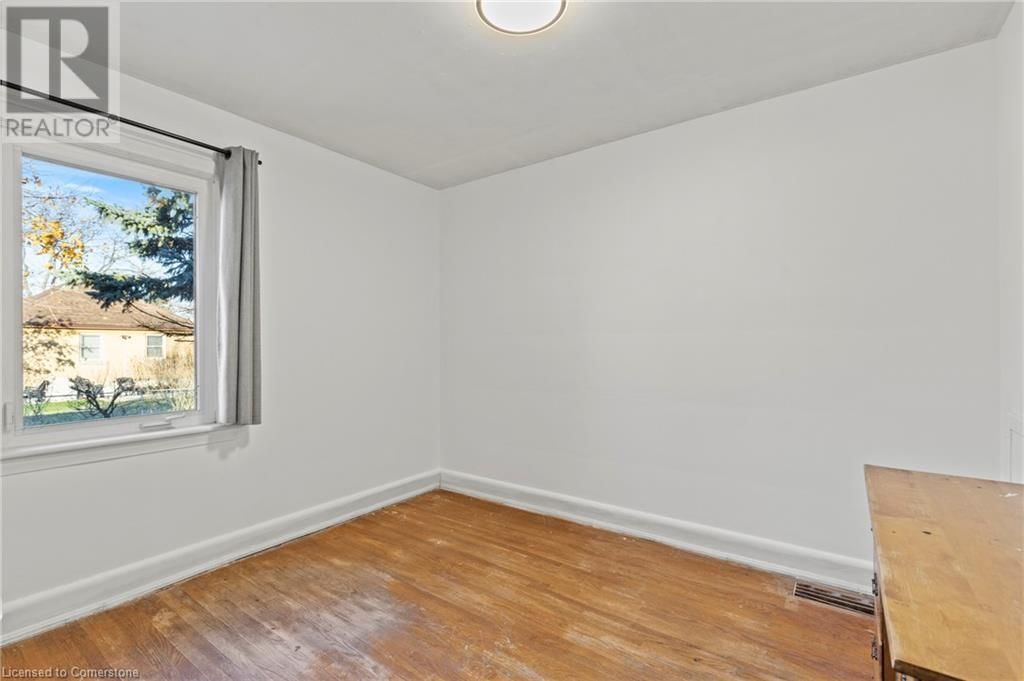 50 WEST 4TH STREET Image 13