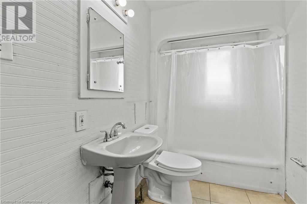 50 WEST 4TH STREET Image 14