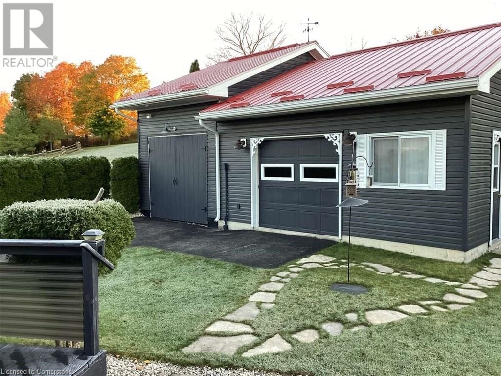 2 JOANNE CRESCENT Image 4