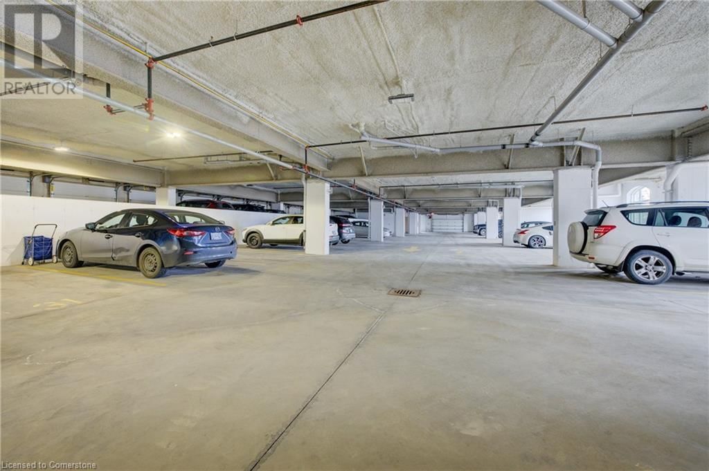 612 - 155 WATER STREET Image 32