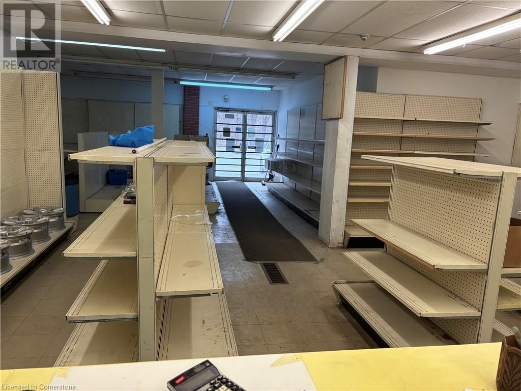 B - 4839 KING STREET Image 7