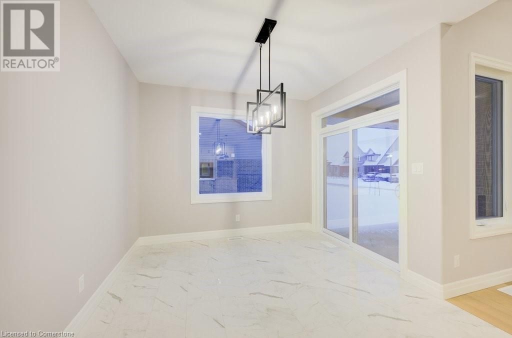 705 HOLLINGER DRIVE SOUTH Image 17