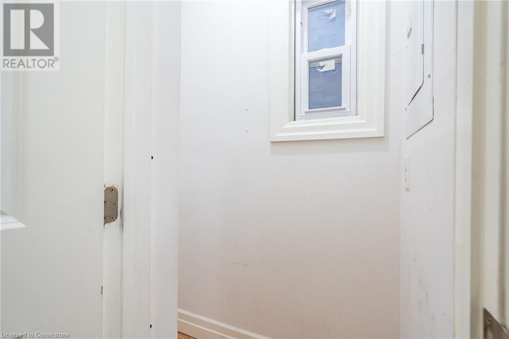 49 GLADSTONE Avenue Unit# 1 (Main) Image 14