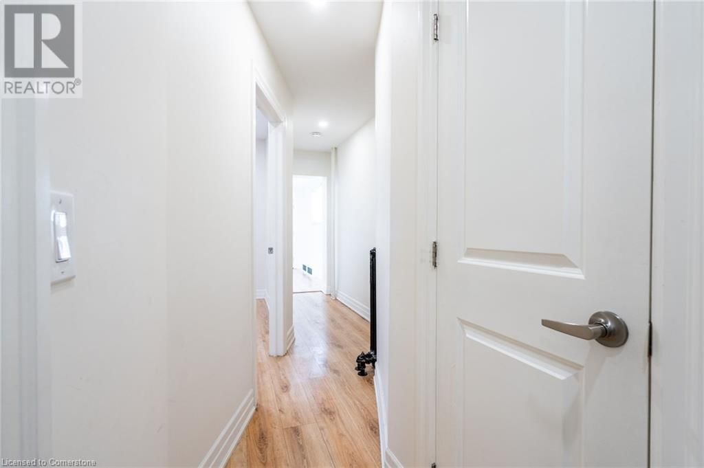 49 GLADSTONE Avenue Unit# 1 (Main) Image 15