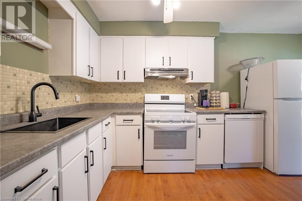 4553 SUSSEX DRIVE Image 5