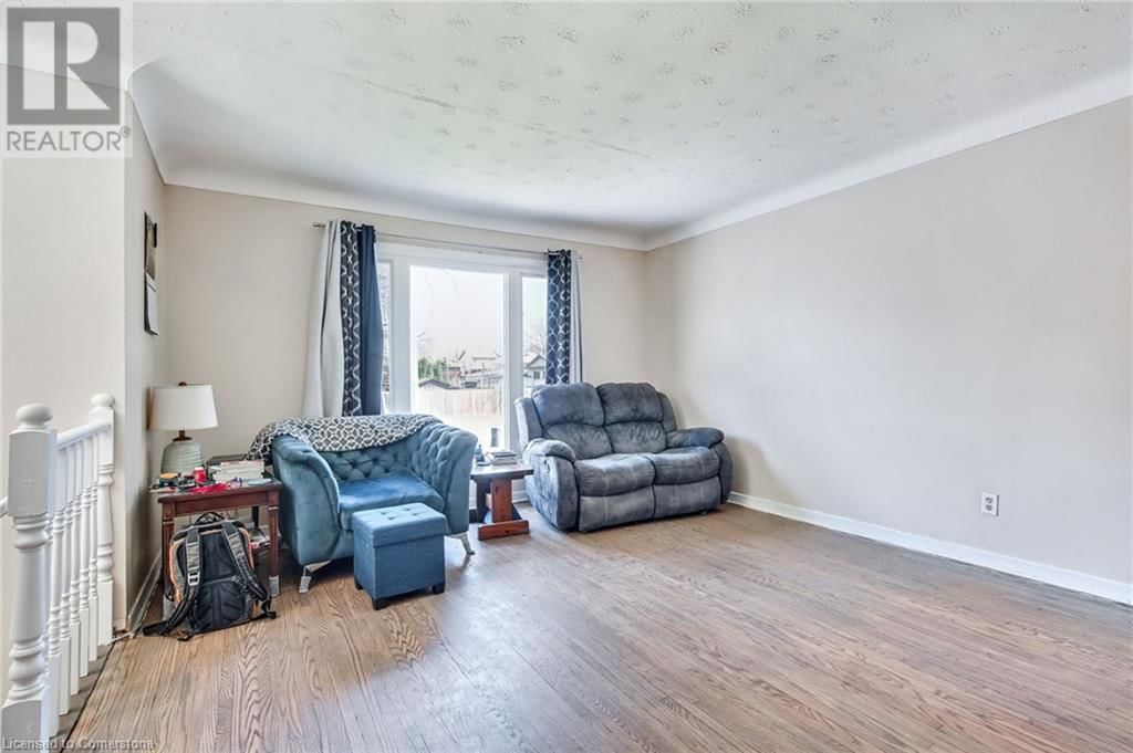 4553 SUSSEX DRIVE Image 9
