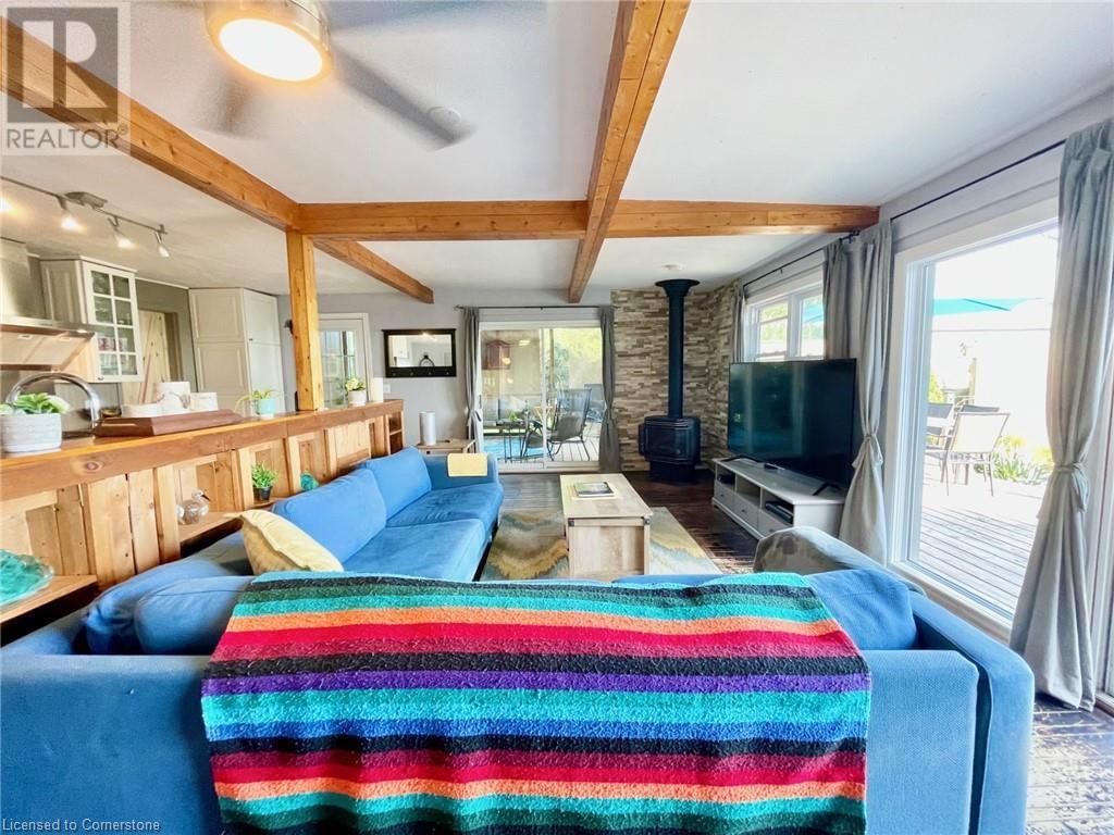 5 HASTINGS DRIVE Image 3