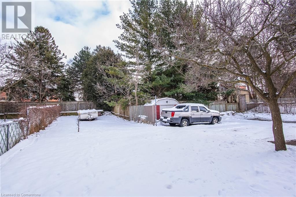 93 BRYBECK CRESCENT Image 12