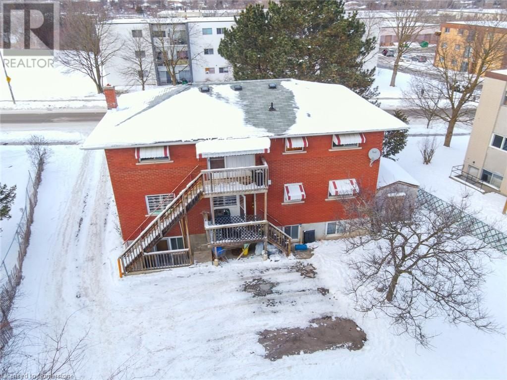 93 BRYBECK CRESCENT Image 3
