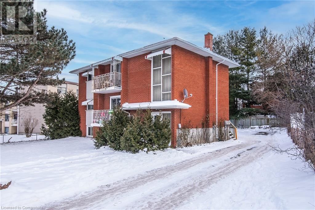 93 BRYBECK CRESCENT Image 5